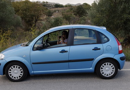 Meghan in the Citroen